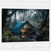 Muursticker - Tent - Kamperen - Bos - Planten - Kampvuur - Nat - 80x60 cm Foto op Muursticker