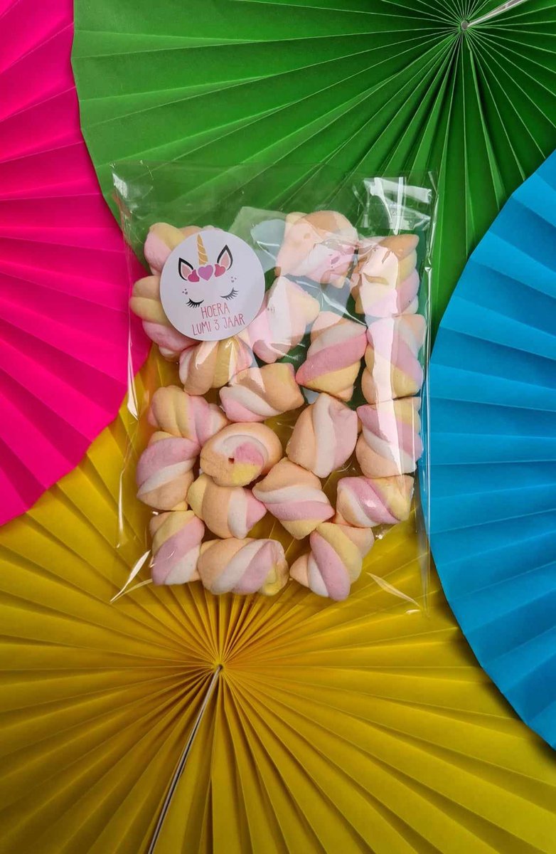 20 Uitdeelzakjes + 20 stickers | Unicorn uitdelen | Sticker met naam Traktatiezakjes | Cellofaan zakjes | Transparant | School traktaties | Uitdelen | Traktatie | A6 formaat 10x15cm zakjes | 40mm sticker | Traktatie zakjes