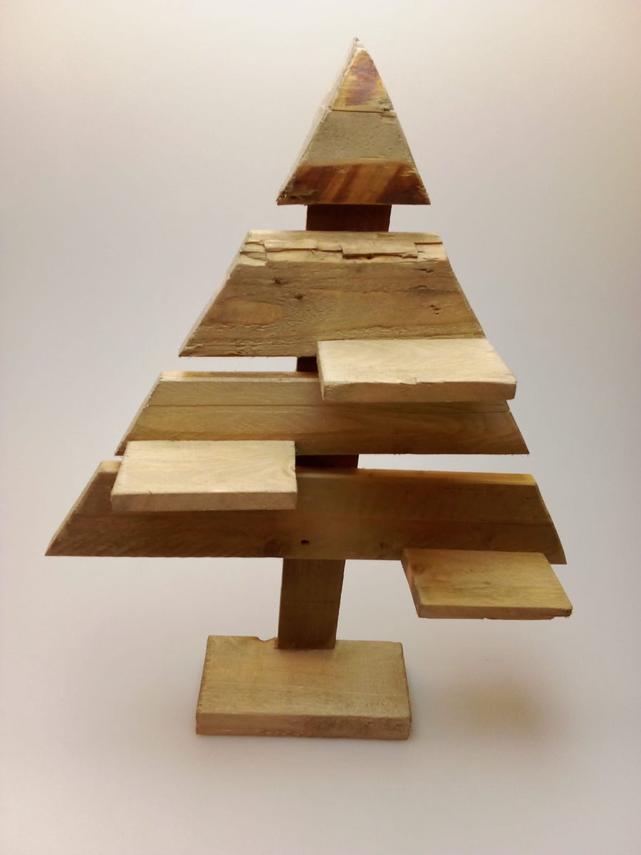 Kerstboom, sier, greywash van sloophout, ambachtelijk, hand gemaakt.