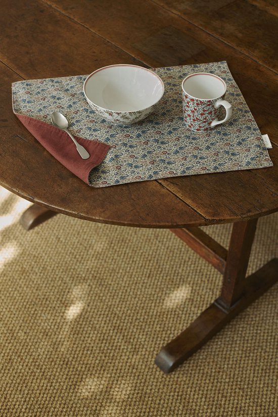 Laura Ashley Kitchen Linen Collectables Placemats Oxblood Rood