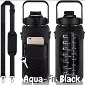 Aqua-Fit Zwart 2 Liter - Waterfles - Drinkfles - Draagtas met mobiele telefoon en sleutelhouder - Waterfles/Drinkfles met rietje - Grote waterfles - Gallon - Sportbidon - fitnessfles