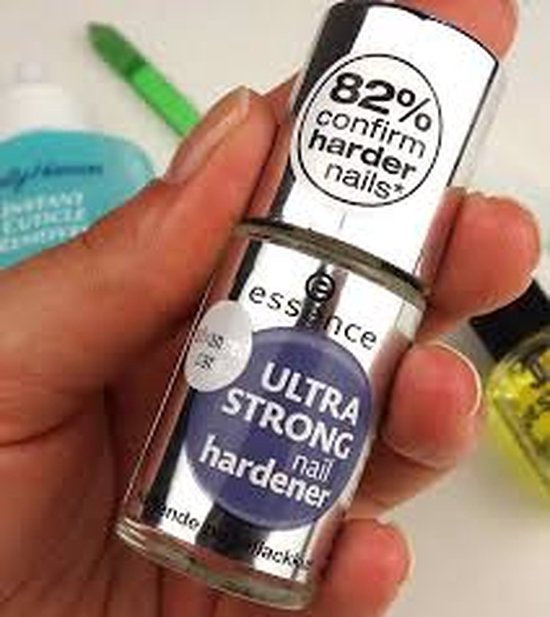 Essence ultra strong nail hardener