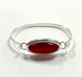 Armband met rode steen - Zilverkleurig, rood - Verstelbaar - Chique - Speciale gelegenheden - Damesdingetjes