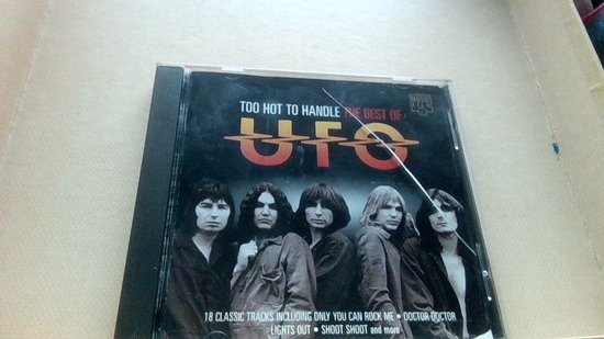Too Hot To Handle -18Tr.-