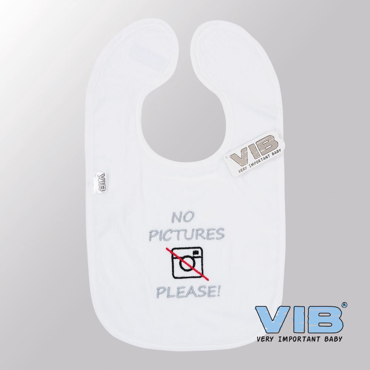 Goedkoopste VIB® - Slabbetje Luxe velours - No Pictures please (Wit) - Babykleertjes - Slabbetjes - zwangerschap aankondiging - baby aankondiging