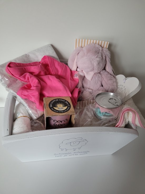 Luiertaart/Babygeschenkset geboorte meisje van Luiertaart — afbeelding 4