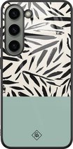 Casimoda® hoesje - Geschikt voor Samsung Galaxy S23 - Abstract Mint Palms - Luxe Hard Case Zwart - Backcover telefoonhoesje - Mint