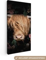 Schotse hooglander - Koe - Bladeren - Canvas - 20x40 cm - Wanddecoratie
