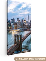 Canvas Schilderij New York - Brooklyn Bridge - Boot - 20x40 cm - Wanddecoratie