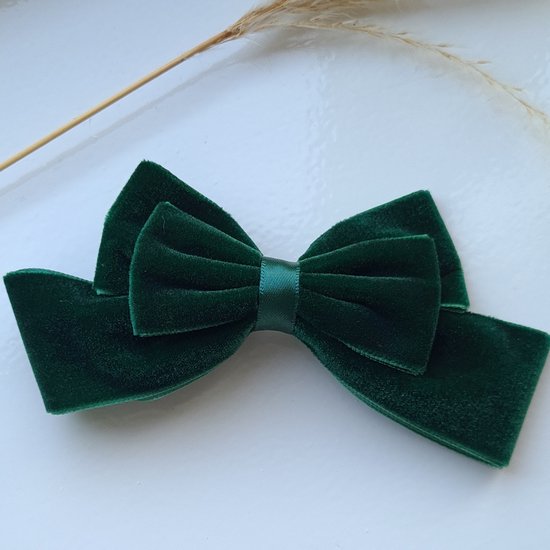 Foto: Bows and flowers haarstrik xl velvet 13x8cm satijnen details donkergroen bottle green alligator clip