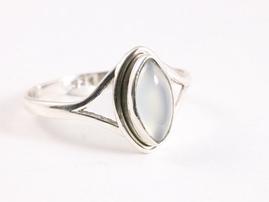 Fijne zilveren ring met rozenkwarts - maat 16