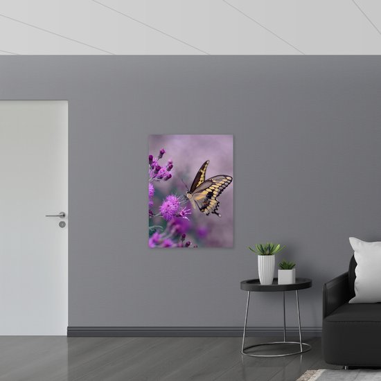 WallClassics - Drapeau - Papillon sur Bloem Violette - 75x100 cm Photo sur Drapeau Polyester