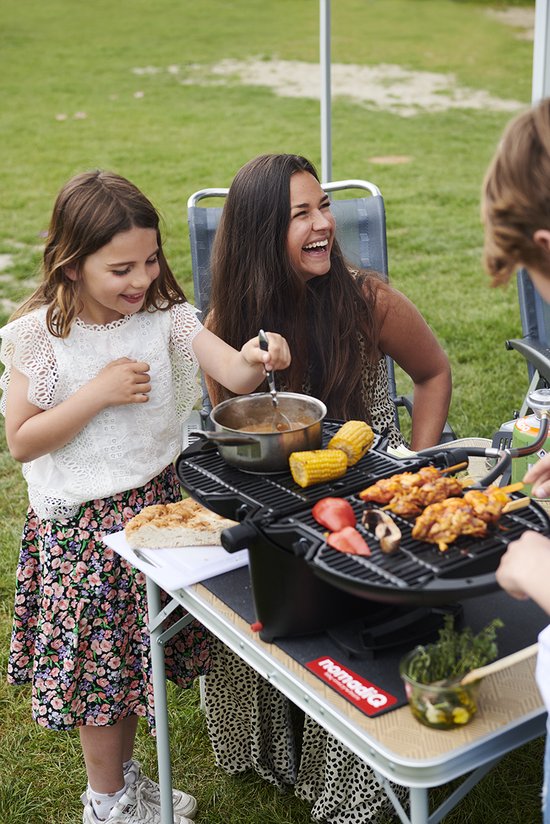 nomadiQ HOLIDAY barbecue pakket - de ultieme gas barbecue incl. accessoires voor vakantie met de boot, camper of caravan van NOMAD — afbeelding 2