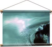 WallClassics - Affiche textile - Chien buvant dans un lac calme - 60x40 cm Photo sur textile