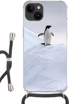 Geschikt voorApple Iphone 14 - Crossbody Case - Pinguïn - IJs - Winter - Siliconen - Crossbody - Backcover met Koord - Telefoonhoesje met koord - Hoesje met touw