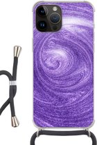 Geschikt voorApple Iphone 14 Pro Max - Crossbody Case - Paars - Abstract - Design - Siliconen - Crossbody - Backcover met Koord - Telefoonhoesje met koord - Hoesje met touw