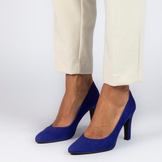 Manfield - Dames - Blauwe suède pumps - Maat 39 | bol.com