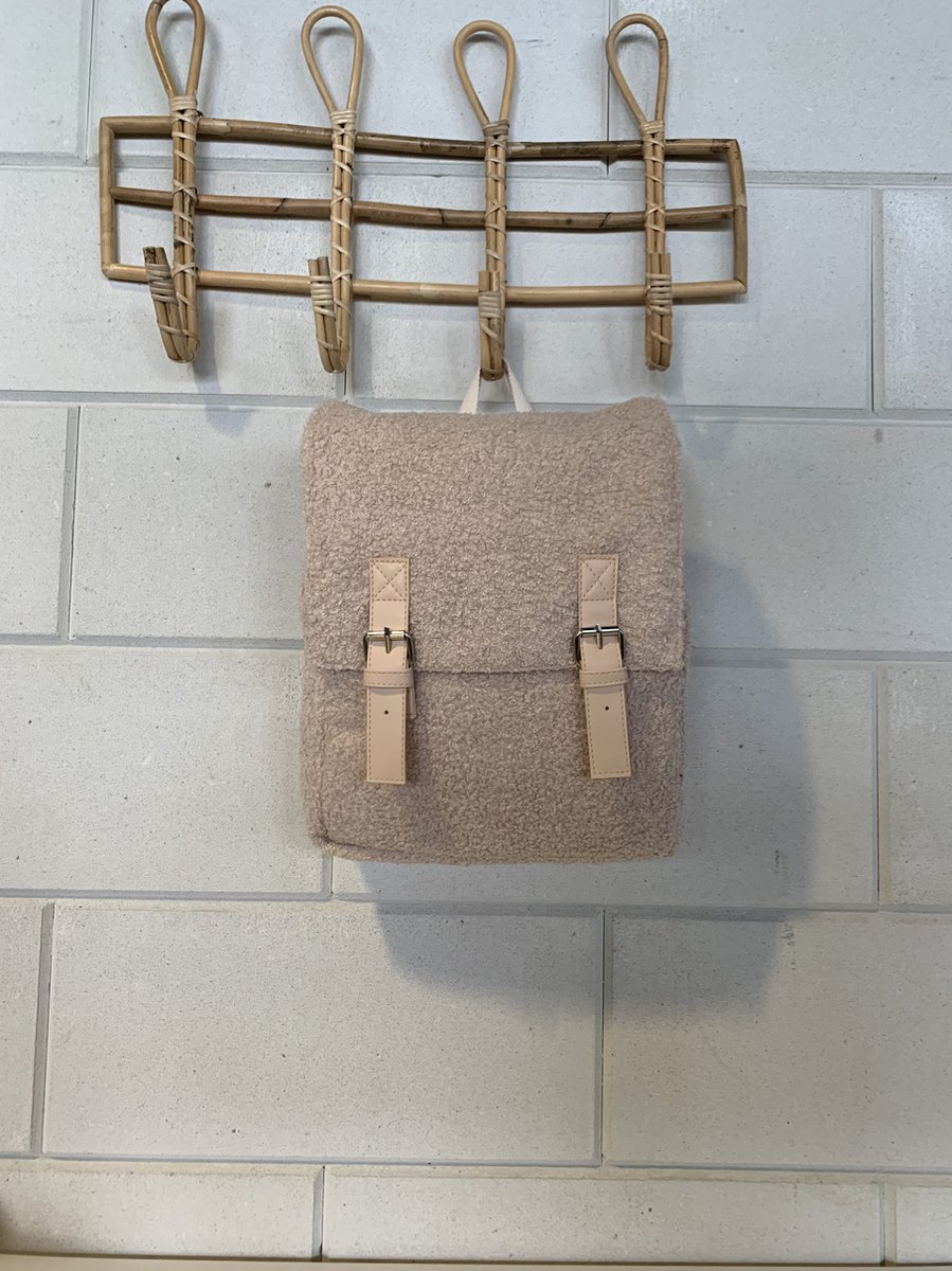 Gepersonaliseerde Adalletti teddy rugzak kids | creme/beige rugtas | rugzak met naam | schooltas met naam | tas | kinderen | peuter | kleuter| teddy | creme | biscuit | baby en kind