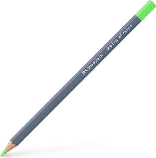Grijze potlood met pastelgroene punt en uiteinde, met opschrift 'Goldfaber Aqua' en 'FABER-CASTELL'.