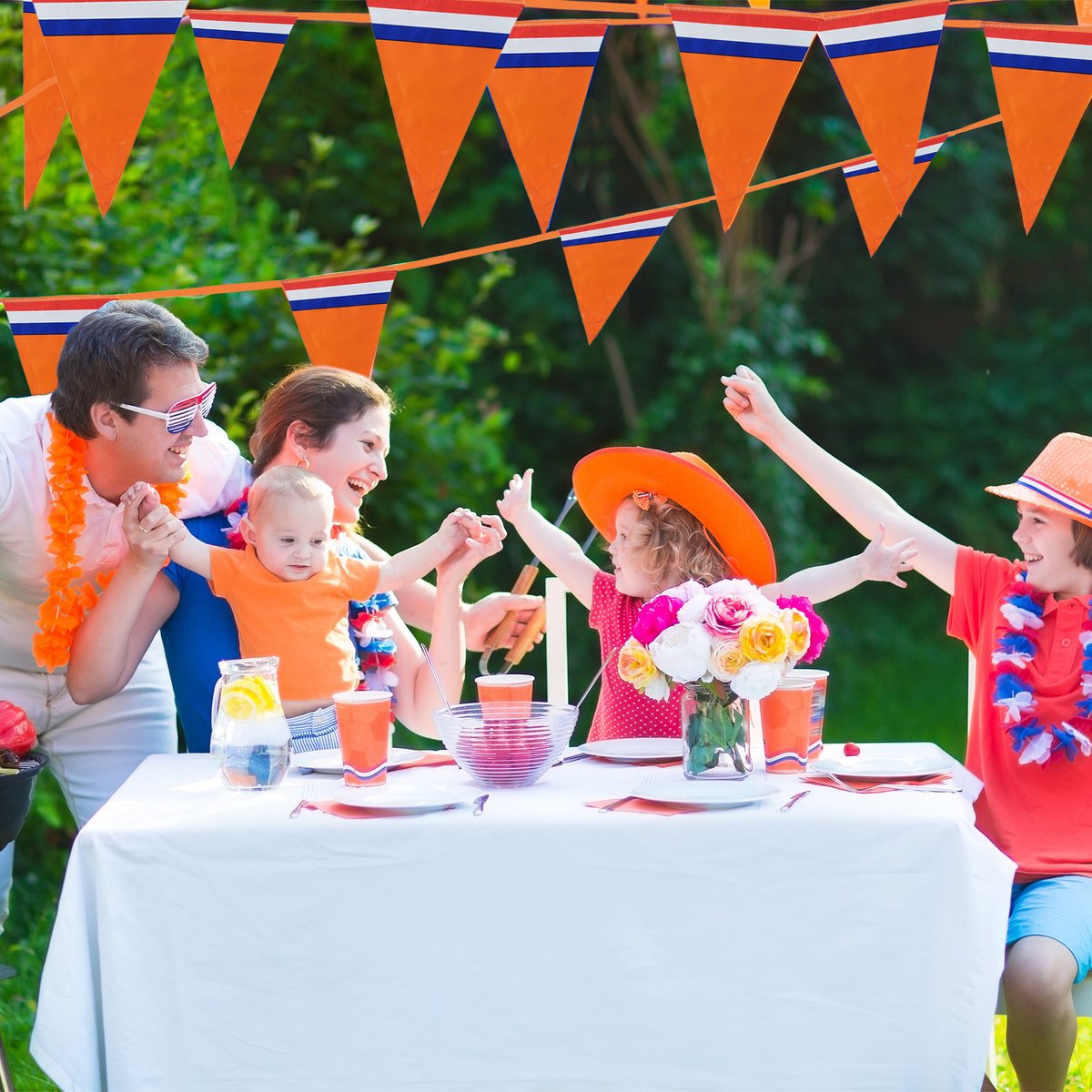 Bellatio Decorations Slinger oranje - 10x10 meter - Holland vlaggenlijn - Nederlandse vlag - Oranje versiering WK/ EK/ Koningsdag — afbeelding 6