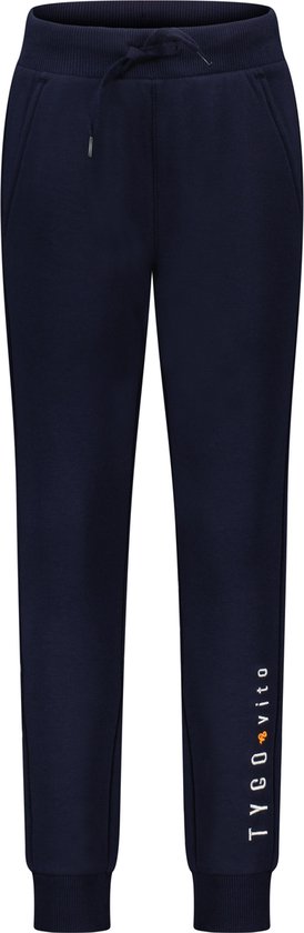 Marineblauwe joggingbroek met trekkoord en 'TYGO & vito' logo op de enkel.