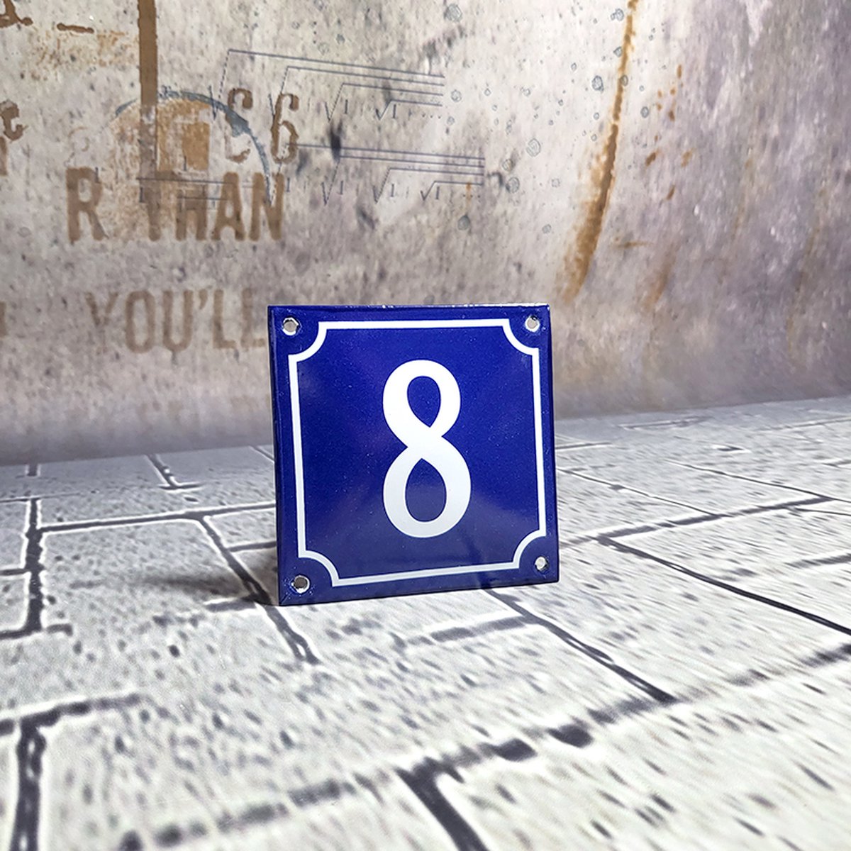 Emaille huisnummer blauw/wit nr. 8