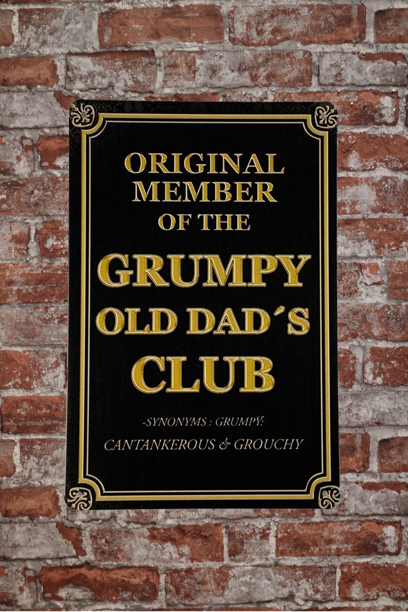 Grumpy old dad - Wandbord - Metalen wandbord - Mancave decoratie - Mancave - Wand bord - 20 x 30cm - Metalen borden - UV bestendig - Metal sign - Tekst bord - Wandborden - Bar decoratie - Cave & Garden