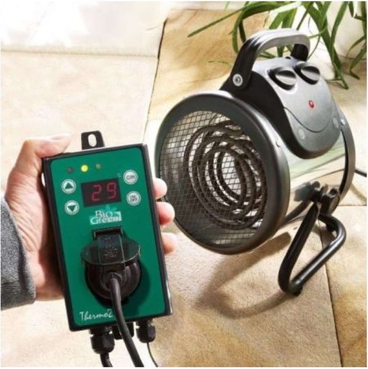 Kasverwarming- Elektrische ventilator kachel ''Palma 2kW'' (Thermostat Digital)