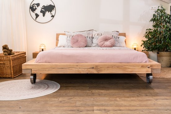 Balken bed op wielen - breda - inclusief hoofdbord en los nachtkastje - 180 x 200 | bol.com