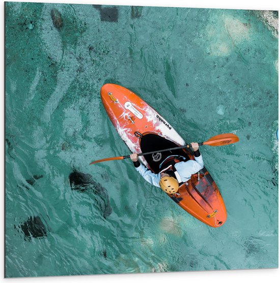 WallClassics - Dibond - Bovenaanzicht van Man in Kano op Oceaan - 100x100 cm Foto op Aluminium (Met Ophangsysteem)