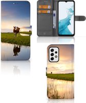 Smartphone Hoesje Geschikt voor Samsung Galaxy A23 Flip Case Koe