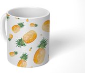 Mok - Koffiemok - Ananas - Vruchten - Sjablonen - Mokken - 350 ML - Beker - Koffiemokken - Theemok