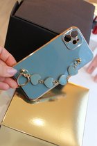 bebeautiful flexibel luxe telefoonhoesje met handketting in hartjes blauwgrijs voor Iphone 12