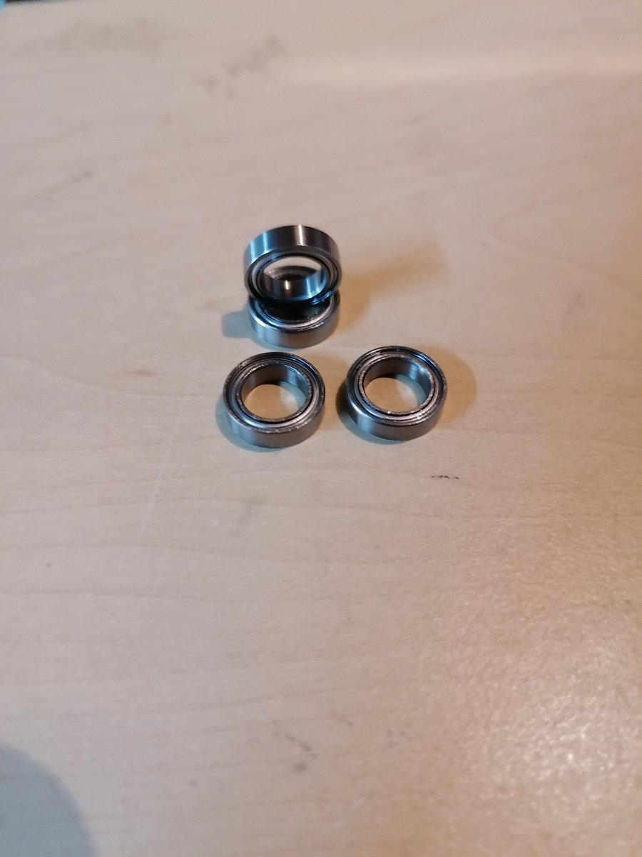 4 lagers MR 117  ZZ / 2Z  afm:  Binnen: 7,0 mm Buiten: 11,0 mm Breedte: 3,0 mm