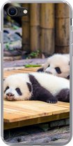 Geschikt voor iPhone SE 2020 hoesje - Panda's - Vloer - Hout - Siliconen Telefoonhoesje