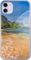 Geschikt voor iPhone 11 hoesje - Een mooie regenboog bij Tunnels Beach op Hawaii - Siliconen Telefoonhoesje