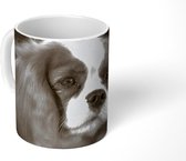 Mok - Zwart wit foto van een Cavalier King Charles-spaniël - 350 ML - Beker