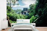 Behang - Fotobehang Jungle ruïne in Palenque Mexico - Breedte 330 cm x hoogte 220 cm