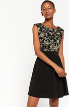 LOLALIZA Geborduurde jurk met elastiek - Zwart - Maat 36