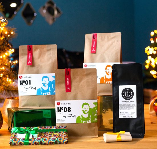 Proefpakket kerstcadeau van koffie, thee & chocolade | 3 vers gebrande koffies - bonen | 1 zakje luxe thee | 1 tablet premium chocolade | met kerstkaart | cadeaupakket