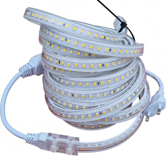 Lichtslang plat warmwit - 3000K - 6 meter | 230V AC - 120 LED's/m | sproeidicht IP65