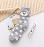 Huissokken - fluffy dames sokkken - grijs - print schaap - 36-40 - dikke sokken - winter sokken - zacht