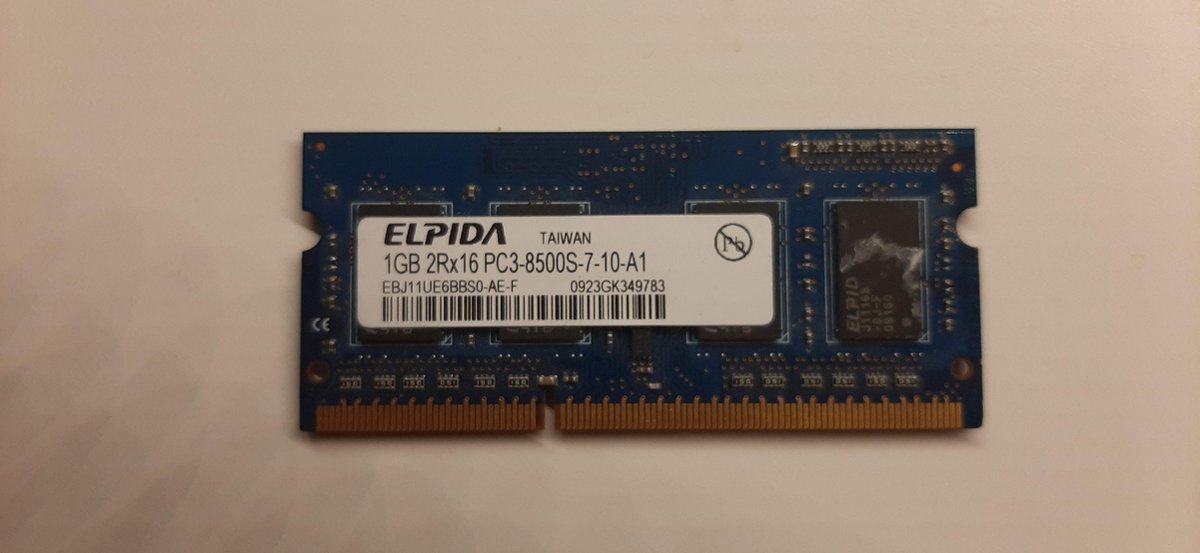 elpida 1 GB DDR3 s0dimm 2Rx16 model : PC3-8500S-7-10-A1