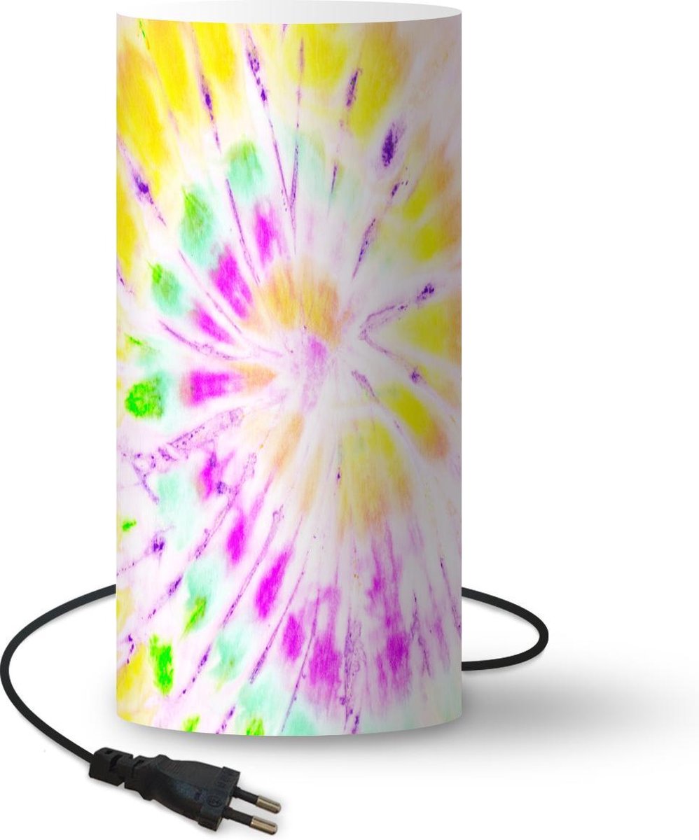 Lamp - Nachtlampje - Tafellamp slaapkamer - Zomer - Tie dye - Geel - 54 cm hoog - Ø24.8 cm - Inclusief LED lamp
