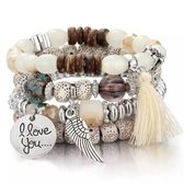 Vier Armbanden op Kaart | Sieraden | Armband | Wit | Lava Natuursteen | Trendy Sieraad Kerst / Sinterklaas / Feestdagen Cadeau