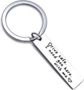 Akyol - drive save i need you here with me Sleutelhanger - Auto - de echte autorijders - drive - drive save - auto - cadeautje - bezorgd - 2.5 x 2.5 CM