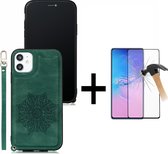 GSMNed – Leren telefoonhoes iPhone 7/8/SE groen – Luxe iPhone hoesje – pasjeshouder – Portemonnee met magneetsluiting – groen – met screenprotector
