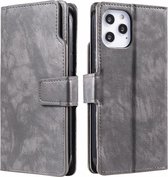 iPhone 13 Pro Max Luxe Book Case Hoesje - PU Leer - Pasjeshouder - Magnetische Sluiting - Apple iPhone 13 Pro Max - Grijs