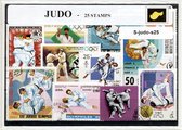 Judo – Luxe postzegel pakket (A6 formaat) : collectie van 25 verschillende postzegels van judo – kan als ansichtkaart in een A6 envelop - authentiek cadeau - kado - geschenk - kaar