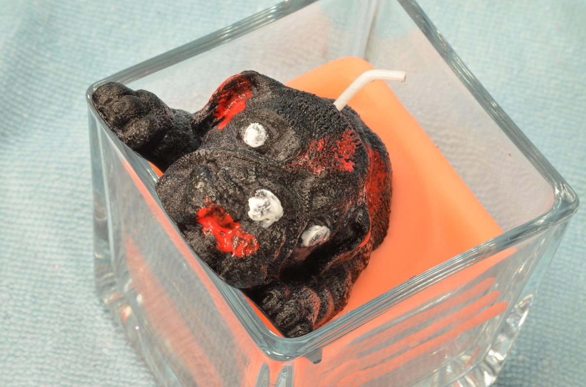 Candles by Milanne, Halloween Special: Hellhond in de Sinaasappelvla, Hoogte: 12 cm - BEKIJK VIDEO